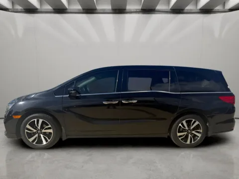 Photos of 2019 Honda Odyssey Elite for sale in Irving, TX at Dallas Direct Auto