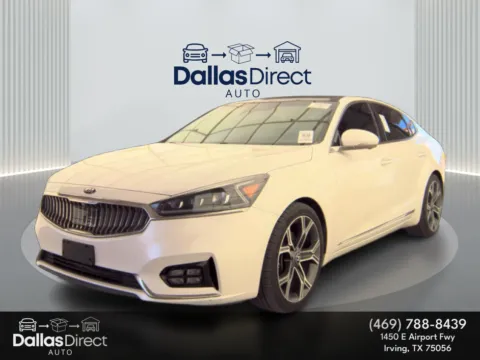 White 2017 Kia Cadenza Limited for sale in Irving, TX