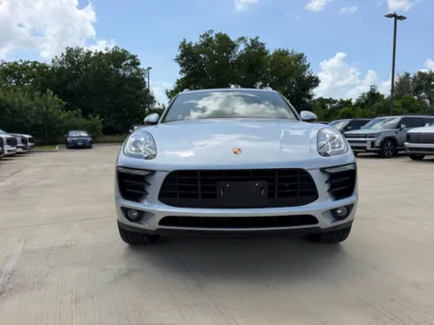 More photos of 2018 Porsche Macan S at Dallas Direct Auto, TX