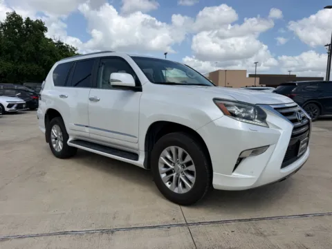 Another view of 2019 Lexus GX 460 Premium for sale in Irving, TX at Dallas Direct Auto