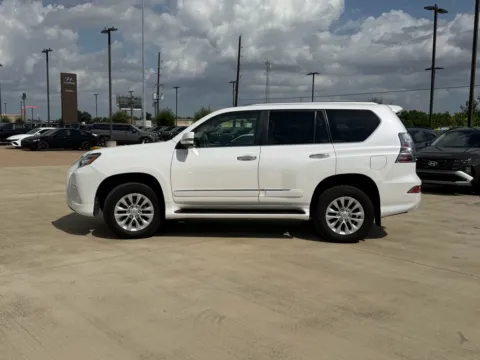 Photos of 2019 Lexus GX 460 Premium for sale in Irving, TX at Dallas Direct Auto