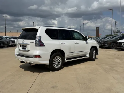 More photos of 2019 Lexus GX 460 Premium at Dallas Direct Auto, TX