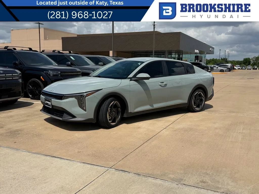 Gray 2025 Kia K4 EX for sale in Irving, TX