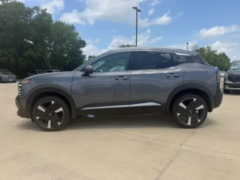 Photos of 2025 Nissan Kicks SR for sale in Irving, TX at Dallas Direct Auto