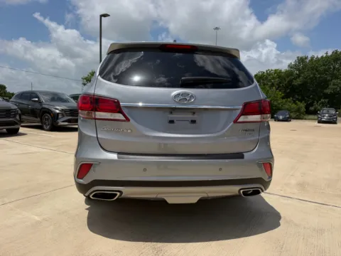 More photos of 2017 Hyundai Santa Fe XL Limited Ultimate at Dallas Direct Auto, TX