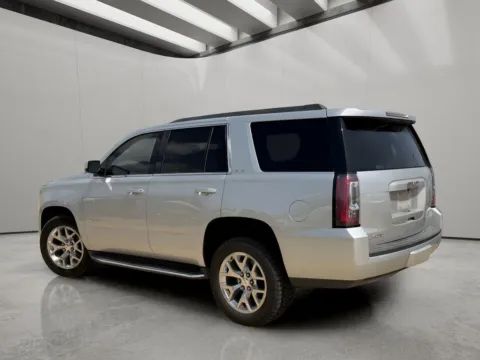 Another view of 2017 GMC Yukon SLE for sale in Irving, TX at Dallas Direct Auto