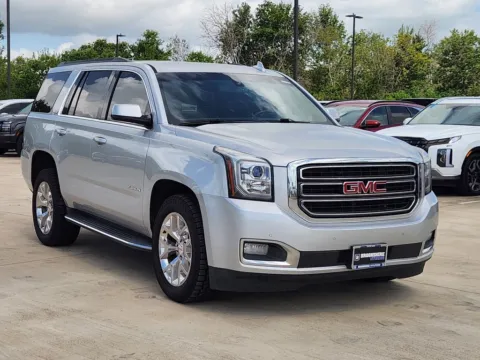 Another view of 2017 GMC Yukon SLE for sale in Irving, TX at Dallas Direct Auto