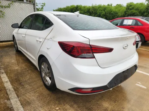 Photos of 2020 Hyundai Elantra SEL for sale in Irving, TX at Dallas Direct Auto