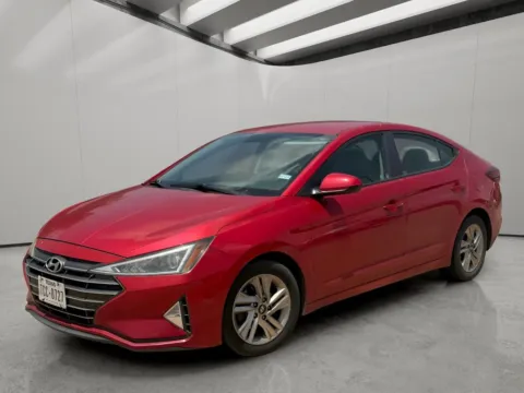 Photos of 2020 Hyundai Elantra SEL for sale in Irving, TX at Dallas Direct Auto