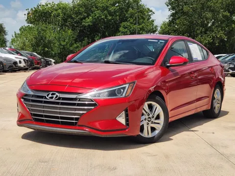 Photos of 2020 Hyundai Elantra SEL for sale in Irving, TX at Dallas Direct Auto