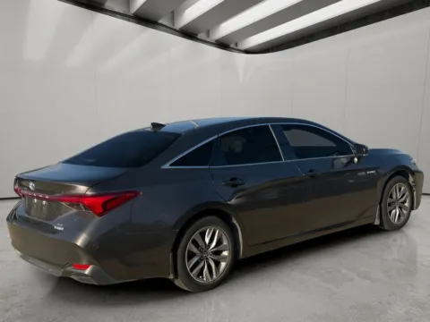 More photos of 2020 Toyota Avalon Hybrid XLE at Dallas Direct Auto, TX