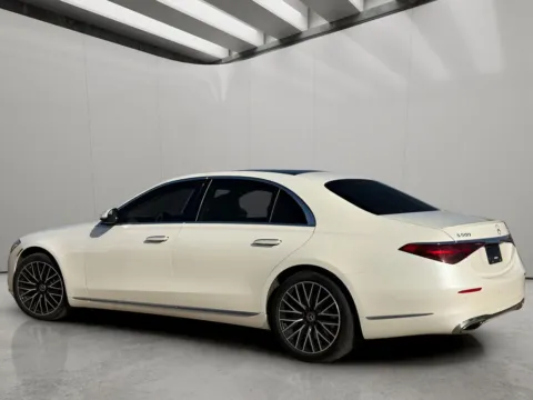Another view of 2023 Mercedes-Benz S-Class S500 4MATIC for sale in Irving, TX at Dallas Direct Auto