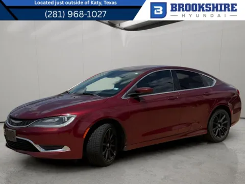 Red 2015 Chrysler 200 Limited for sale in Irving, TX