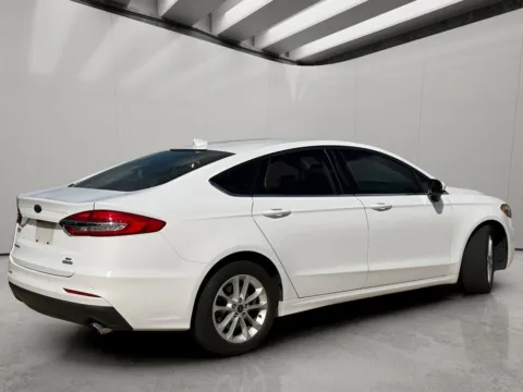 More photos of 2020 Ford Fusion SE at Dallas Direct Auto, TX