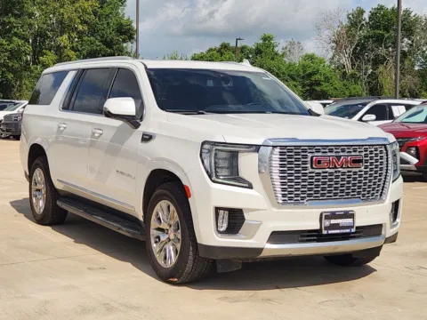 Another view of 2021 GMC Yukon XL Denali for sale in Irving, TX at Dallas Direct Auto