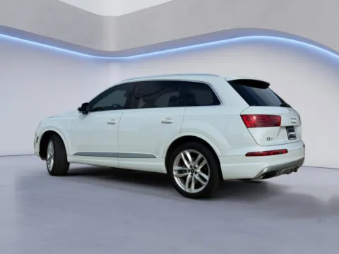 Another view of 2017 Audi Q7 Prestige for sale in Irving, TX at Dallas Direct Auto