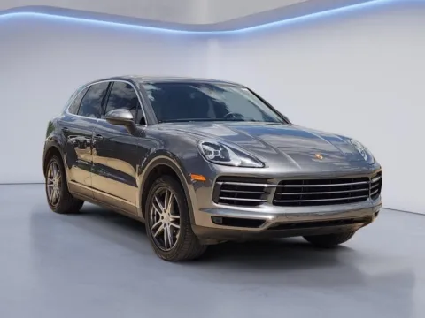More photos of 2019 Porsche Cayenne at Dallas Direct Auto, TX