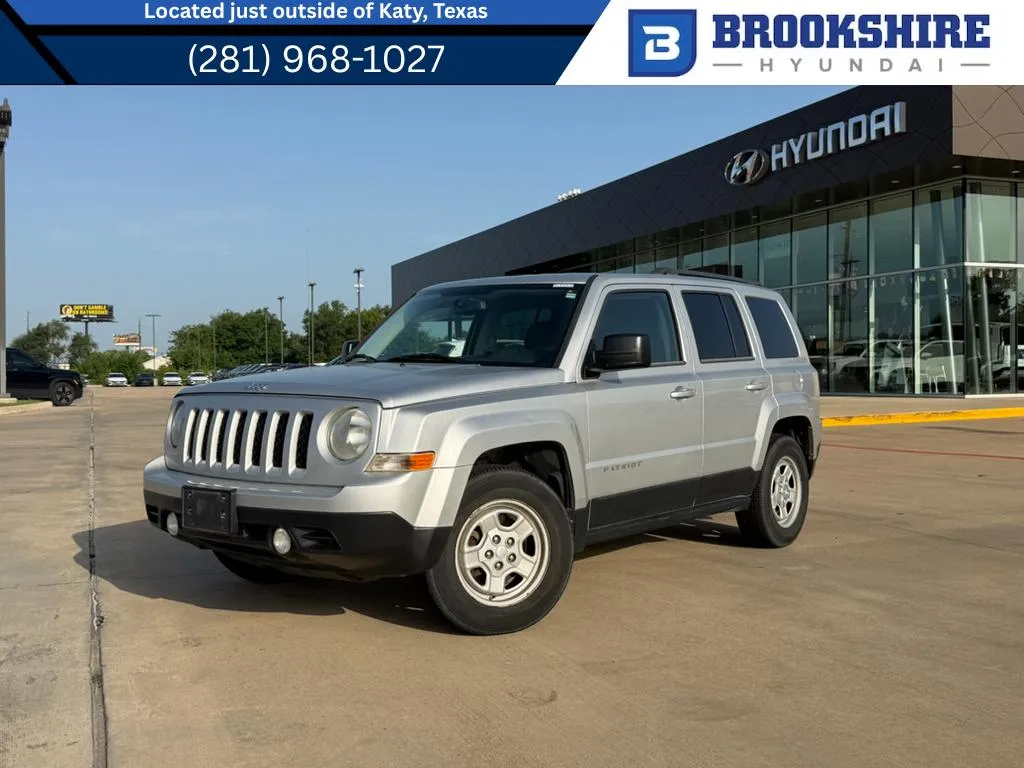 Silver 2011 Jeep Patriot Sport for sale in Irving, TX