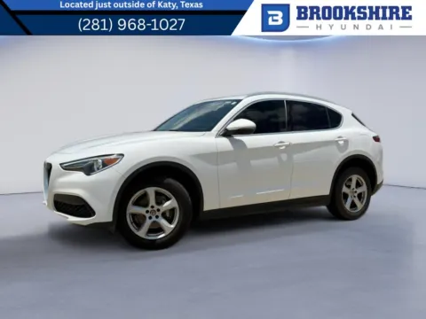 White 2018 Alfa Romeo Stelvio for sale in Irving, TX