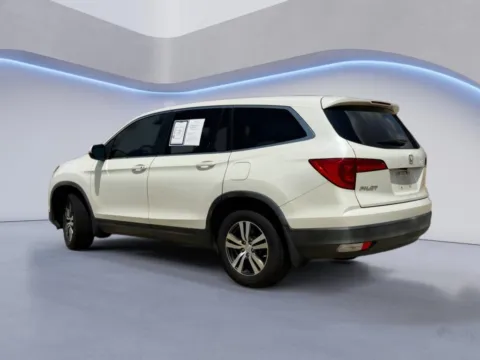Another view of 2017 Honda Pilot EX-L for sale in Irving, TX at Dallas Direct Auto