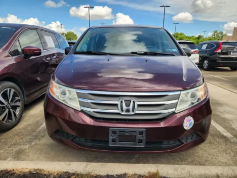 Photos of 2013 Honda Odyssey LX for sale in Irving, TX at Dallas Direct Auto