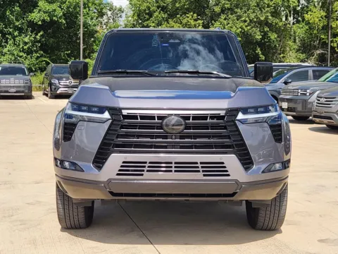 Photos of 2025 Lexus GX 550 Luxury for sale in Irving, TX at Dallas Direct Auto