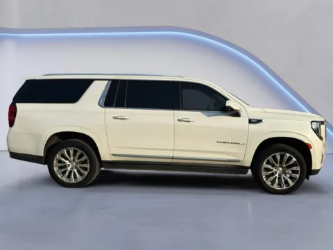 More photos of 2021 GMC Yukon XL Denali at Dallas Direct Auto, TX
