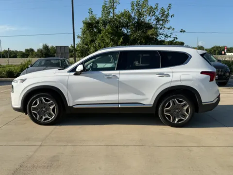 Photos of 2023 Hyundai Santa Fe Limited for sale in Irving, TX at Dallas Direct Auto