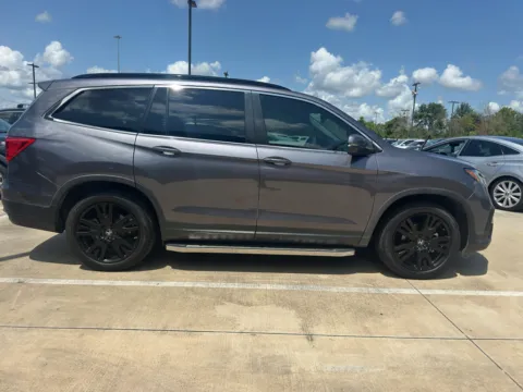 More photos of 2021 Honda Pilot Special Edition at Dallas Direct Auto, TX