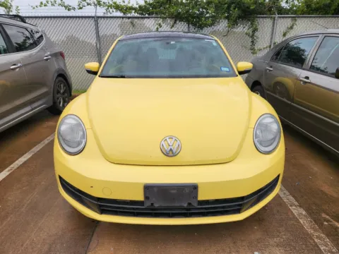 Photos of 2015 Volkswagen Beetle 1.8T w/Sun/Sound/Nav for sale in Irving, TX at Dallas Direct Auto