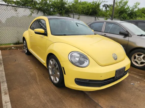 Another view of 2015 Volkswagen Beetle 1.8T w/Sun/Sound/Nav for sale in Irving, TX at Dallas Direct Auto