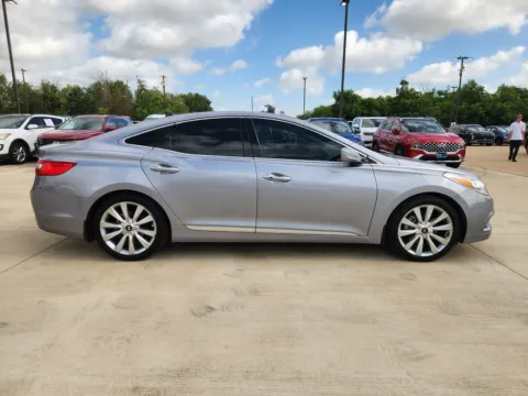 More photos of 2014 Hyundai Azera Limited at Dallas Direct Auto, TX