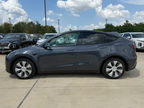 Photos of 2021 Tesla Model Y Long Range for sale in Irving, TX at Dallas Direct Auto