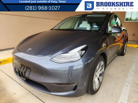 Gray 2021 Tesla Model Y Long Range for sale in Irving, TX