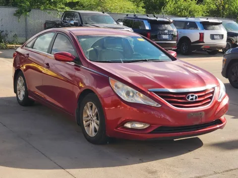 Photos of 2013 Hyundai Sonata GLS for sale in Irving, TX at Dallas Direct Auto