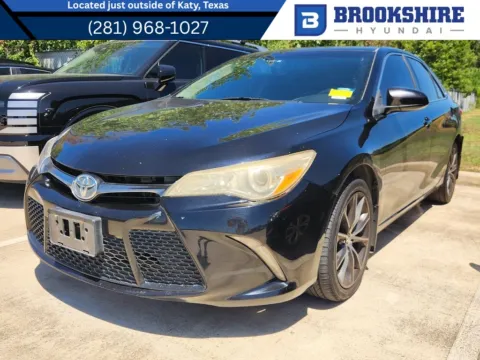 Black 2015 Toyota Camry XSE for sale in Irving, TX