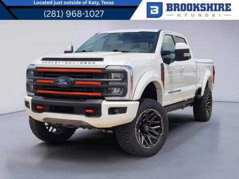 White 2023 Ford F-250 LARIAT Harley Davidson for sale in Irving, TX