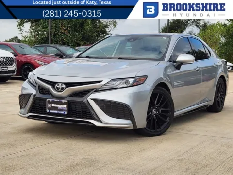 Silver 2021 Toyota Camry XSE for sale in Irving, TX