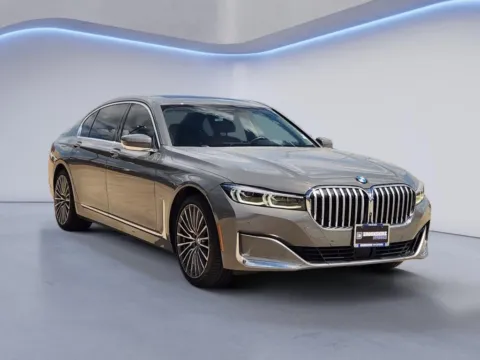 Another view of 2022 BMW 7 series 740i for sale in Irving, TX at Dallas Direct Auto