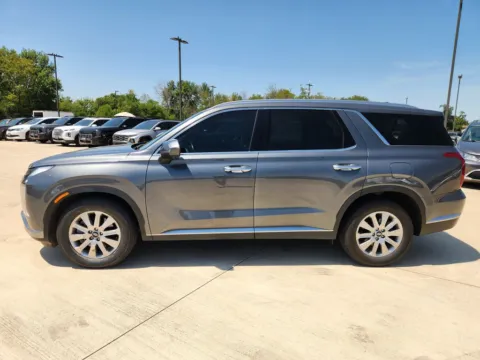 More photos of 2024 Hyundai Palisade SEL 7P at Dallas Direct Auto, TX