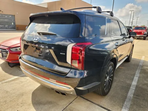 More photos of 2024 Hyundai Palisade Calligraphy at Dallas Direct Auto, TX