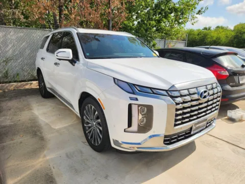 Another view of 2024 Hyundai Palisade Calligraphy for sale in Irving, TX at Dallas Direct Auto