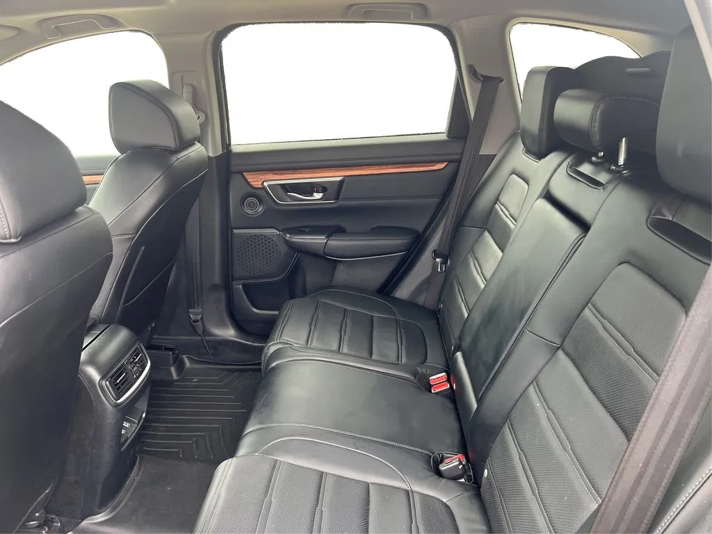 2022 Honda CR-V Touring - Photo 11