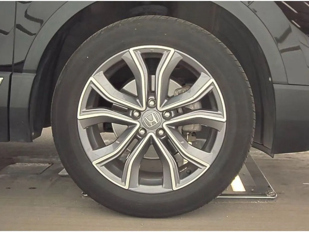 2022 Honda CR-V Touring - Photo 27