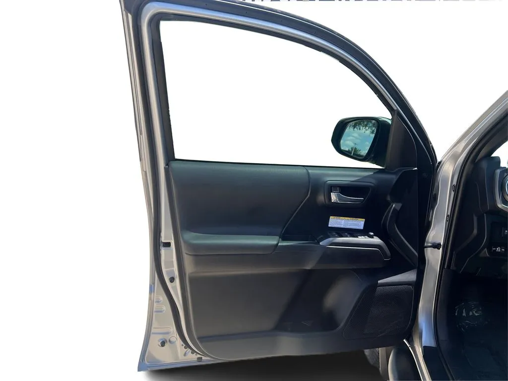 2020 Toyota Tacoma TRD Off Road - Photo 19