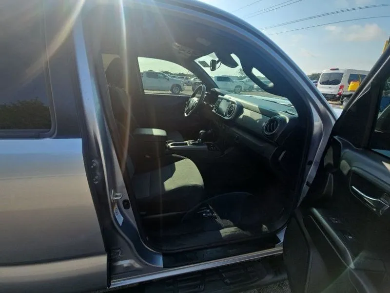 2020 Toyota Tacoma TRD Off Road - Photo 28