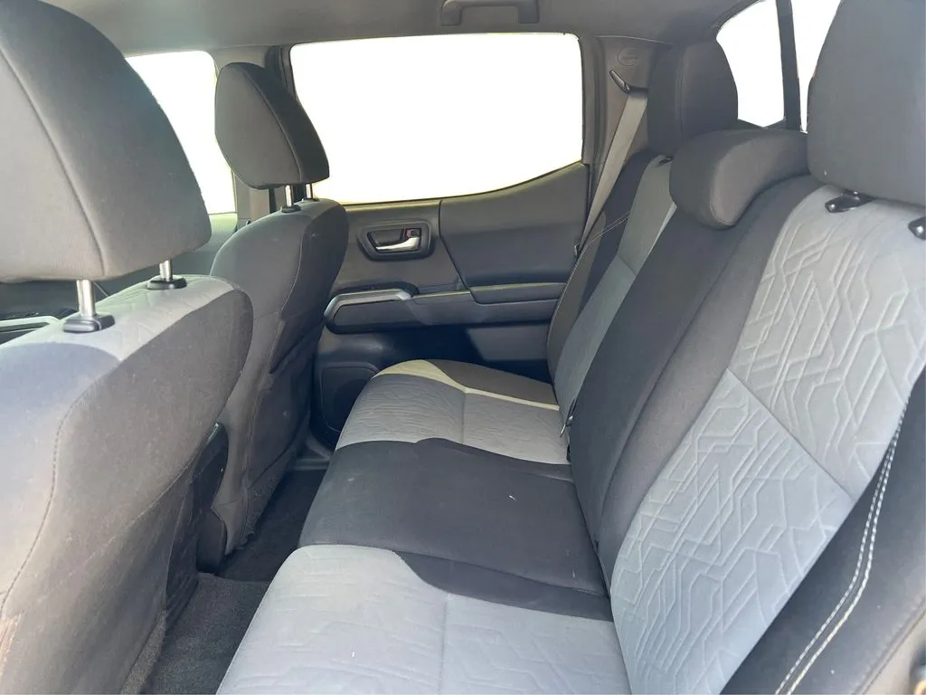 2020 Toyota Tacoma TRD Off Road - Photo 11