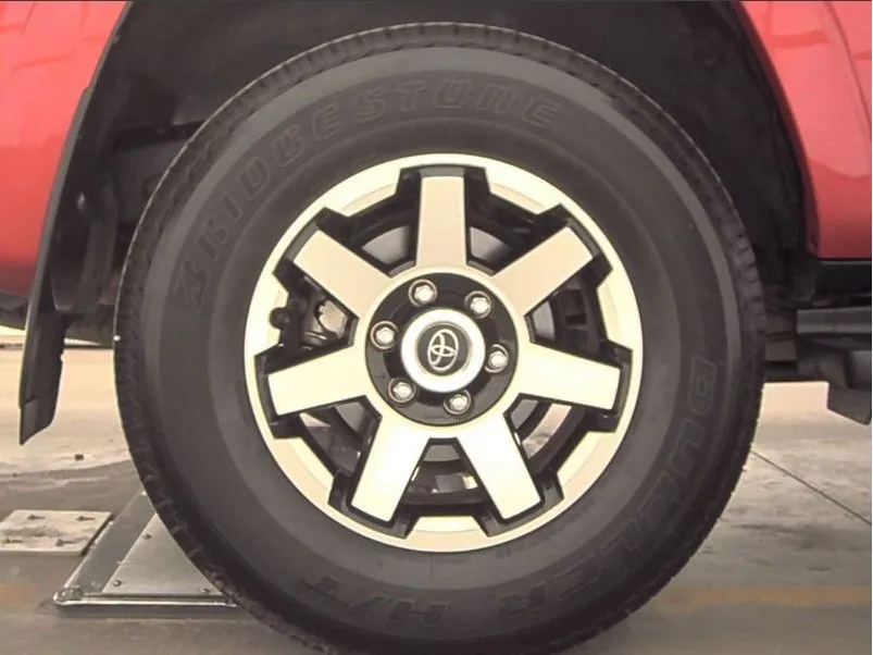 2024 Toyota 4Runner TRD Off-Road - Photo 24