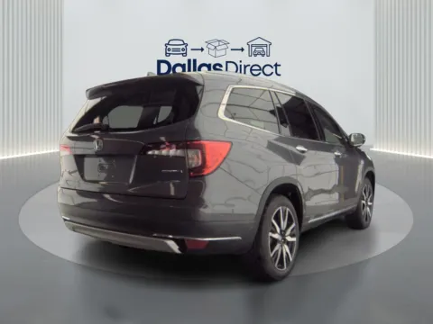 More photos of 2022 Honda Pilot Touring at Dallas Direct Auto, TX