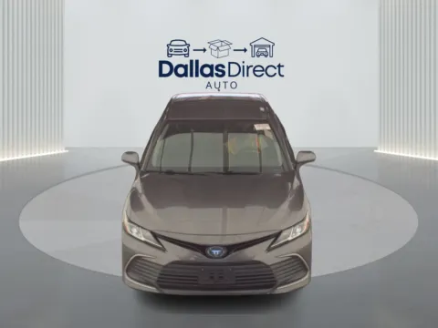 More photos of 2021 Toyota Camry Hybrid LE at Dallas Direct Auto, TX